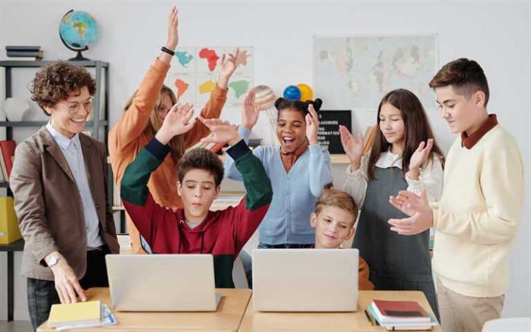 Preparing Our Children for a New Era of Education: AI in the Classroom
